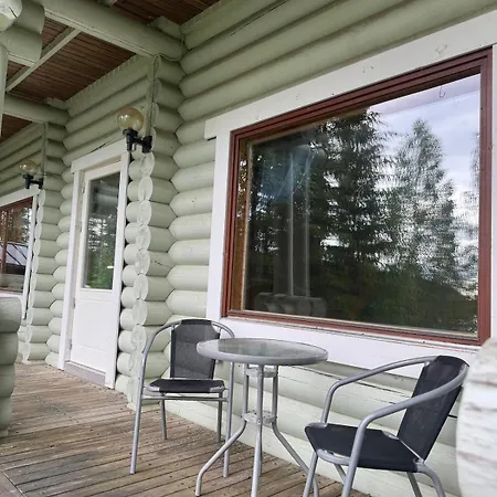 Spacious Log House With Private And Sauna Äänekoski